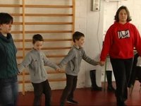 Curs infantil d'aprendre a ballar sardanes