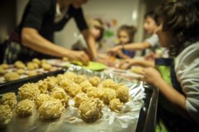 Taller de panellets al Maram. 31.10.13