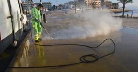 L'Escala té una màquina per arrencar xiclets