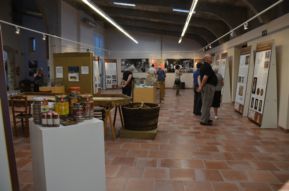 Inaugurada l'exposició sobre la història de la salaó a l'Escala