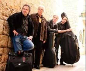 El grup Pescadors de l'Escala, guardonat amb la Creu de Sant Jordi