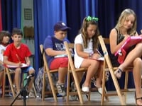 Els alumnes més petits de Teart fan l'espectacle de final de curs