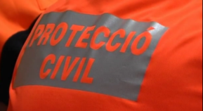 Feliciten Protecció Civil i els Bombers